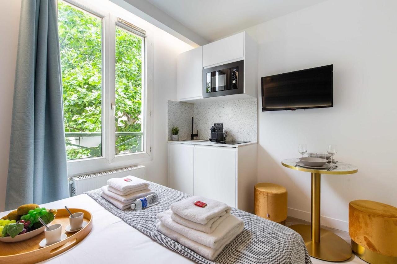 Residence Saint Charles - Parc Des Expositions Paris Luaran gambar